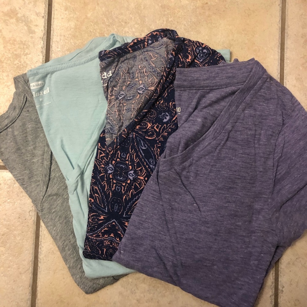 Bundle of 4 v neck tees